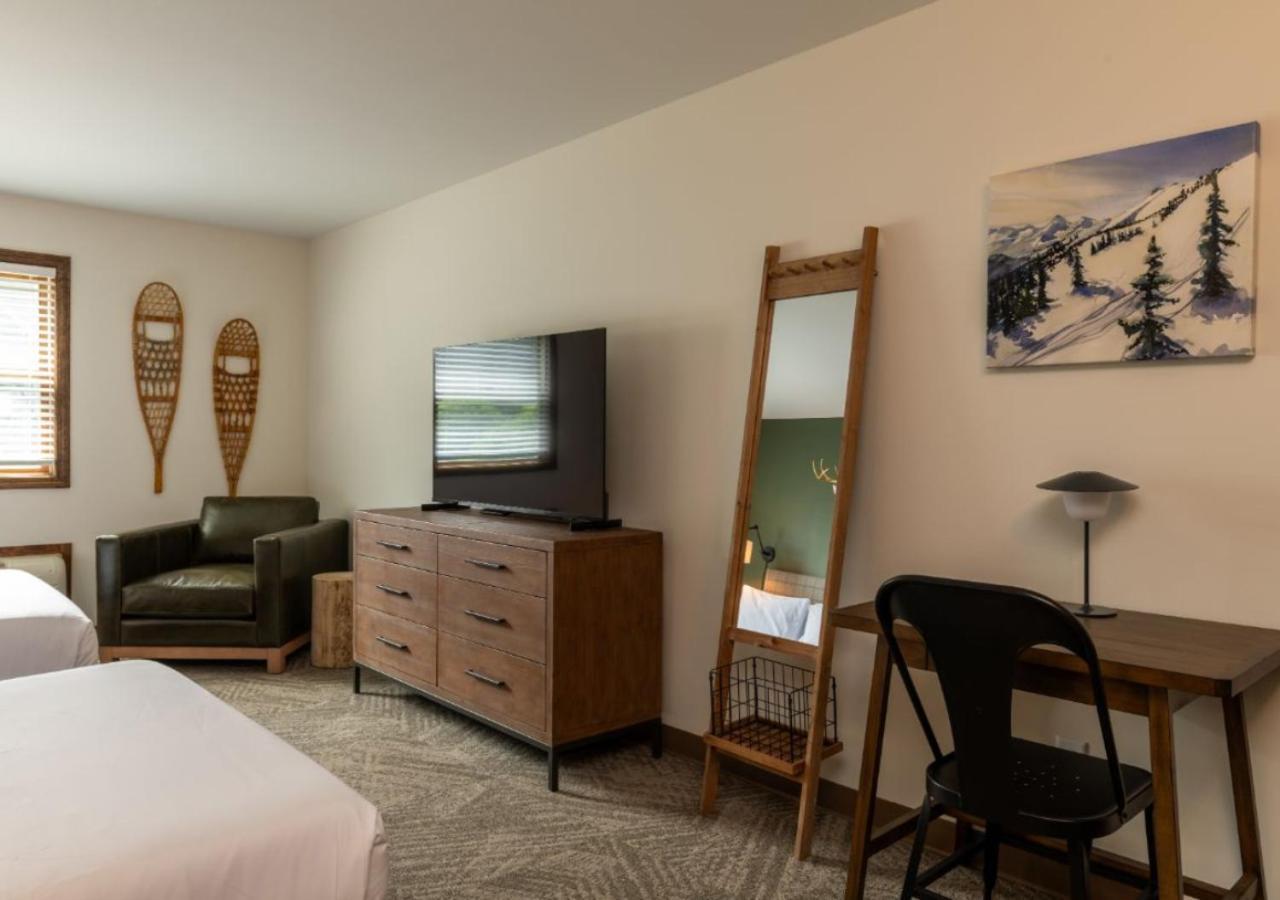 Lodge At Schroon Lake Εξωτερικό φωτογραφία