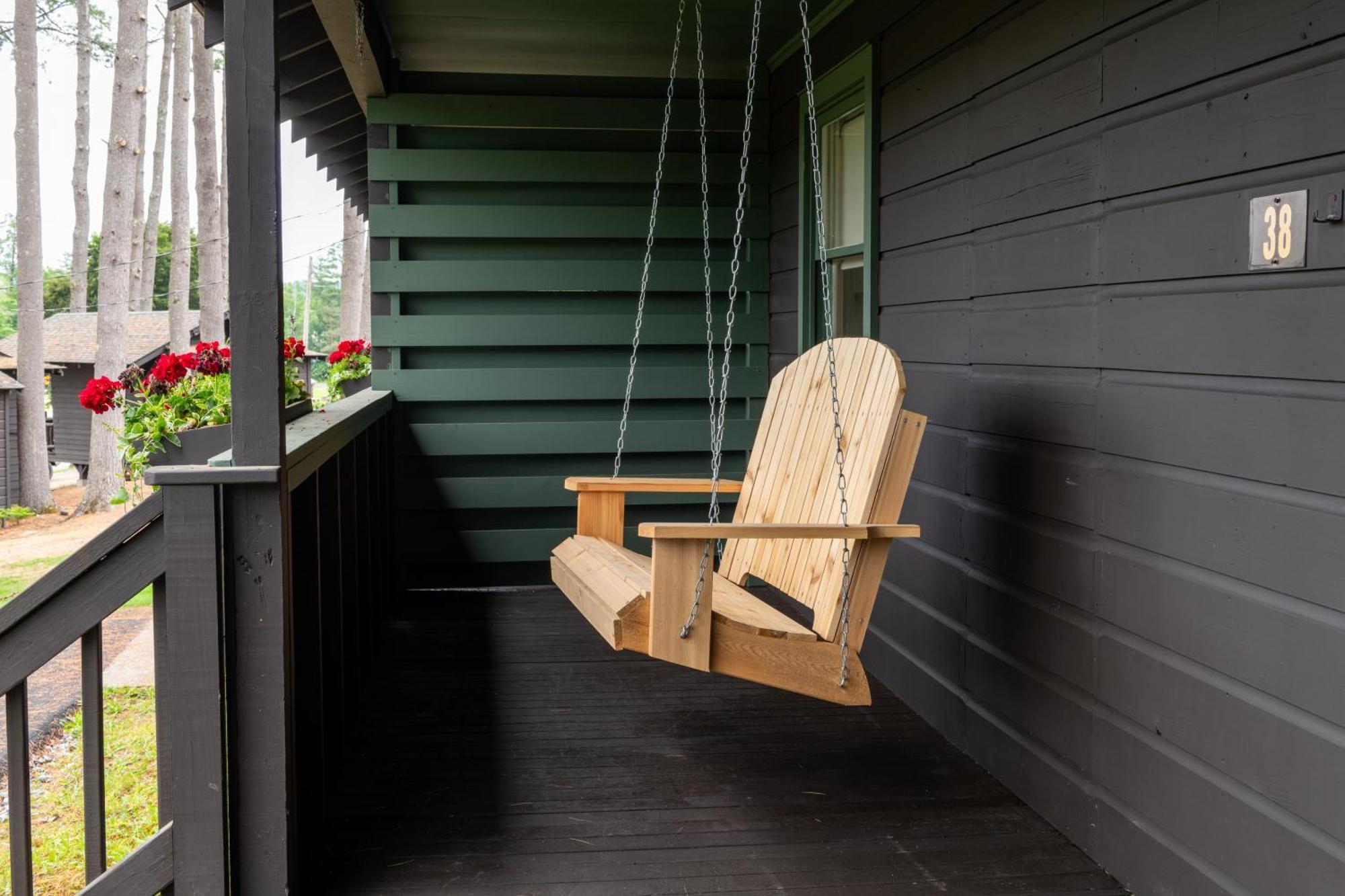 Lodge At Schroon Lake Εξωτερικό φωτογραφία